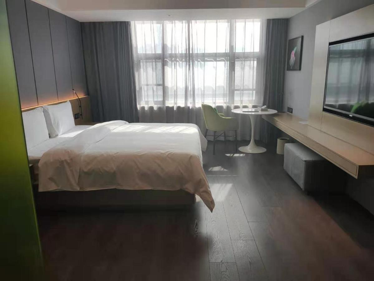 Ibis Styles Nanjing South Railway Station North Square Hotel Exterior photo