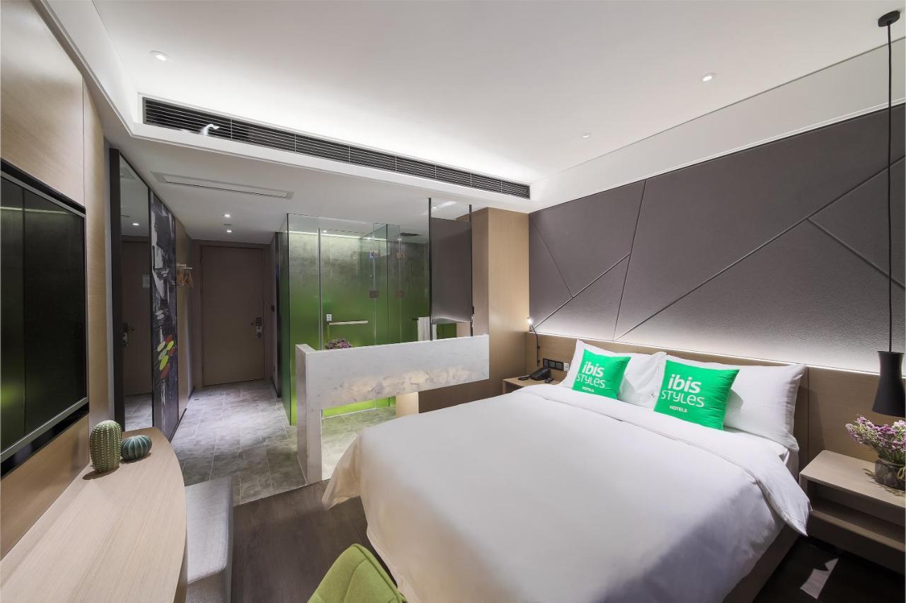 Ibis Styles Nanjing South Railway Station North Square Hotel Exterior photo
