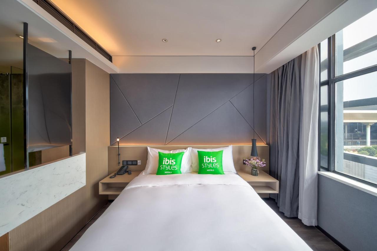 Ibis Styles Nanjing South Railway Station North Square Hotel Exterior photo